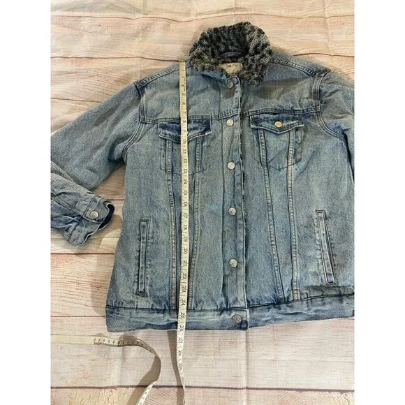 We The Free By Free People Women's Wild Ones Sherpa Trucker Denim Jacket - Small - Picture 5 of 11